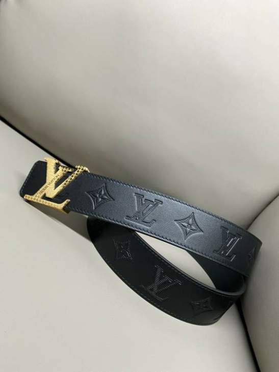 Picture of Louis Vuitton Belts _SKUfw196540756fw